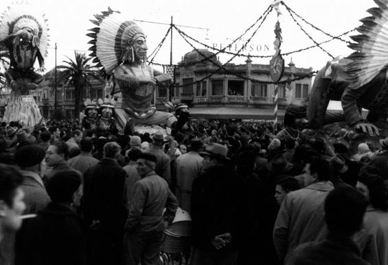 Tribù a convegno di Arnaldo Galli - Complessi mascherati - Carnevale di Viareggio 1958