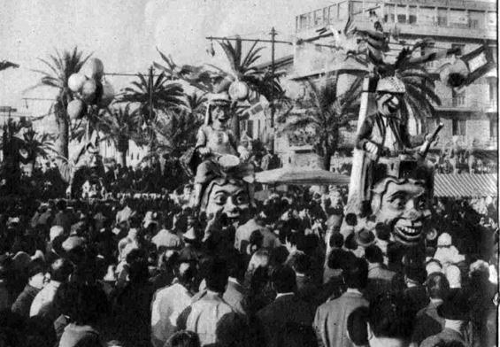 La famiglia volante di Amedeo Mallegni - Complessi mascherati - Carnevale di Viareggio 1959