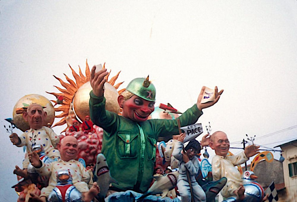 Carnevale al vertice di Silvano Avanzini - Carri grandi - Carnevale di Viareggio 1960