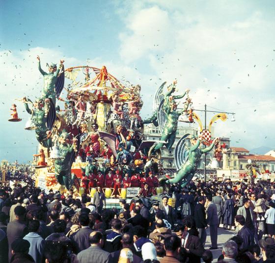 Festival e concorsi di Alfredo Pardini - Carri grandi - Carnevale di Viareggio 1960