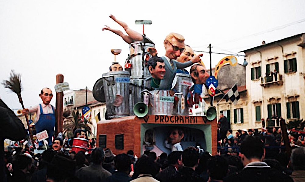 Il bidone di Arnaldo Galli - Complessi mascherati - Carnevale di Viareggio 1960