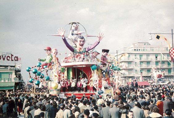 Musica e missili di Ademaro Musetti - Carri grandi - Carnevale di Viareggio 1960