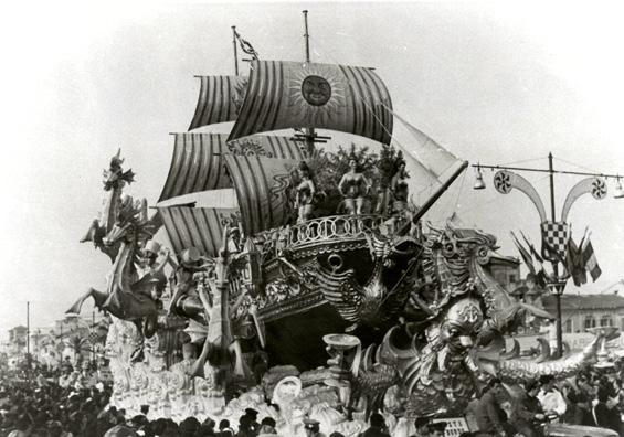 Festa a bordo di Antonio D’Arliano - Carri grandi - Carnevale di Viareggio 1962