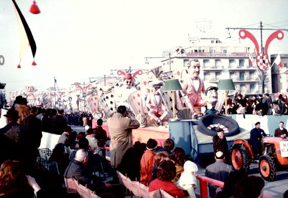 Fate il vostro gioco di Amedeo Mallegni - Complessi mascherati - Carnevale di Viareggio 1964
