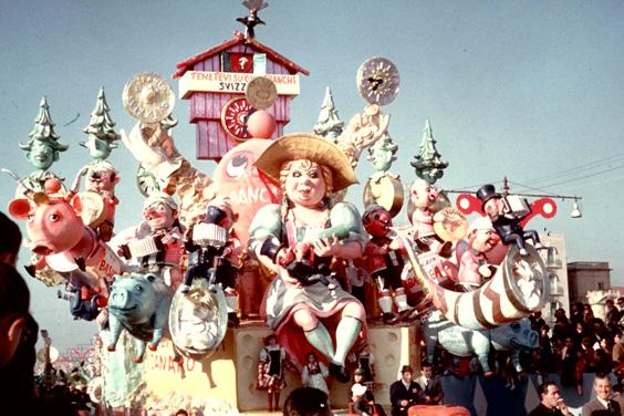 L’orologio a cucù di Nilo Lenci - Carri grandi - Carnevale di Viareggio 1964