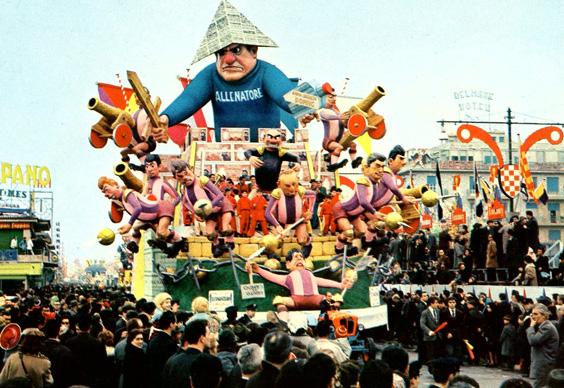 Il condottiero di Silvano Avanzini - Carri grandi - Carnevale di Viareggio 1965