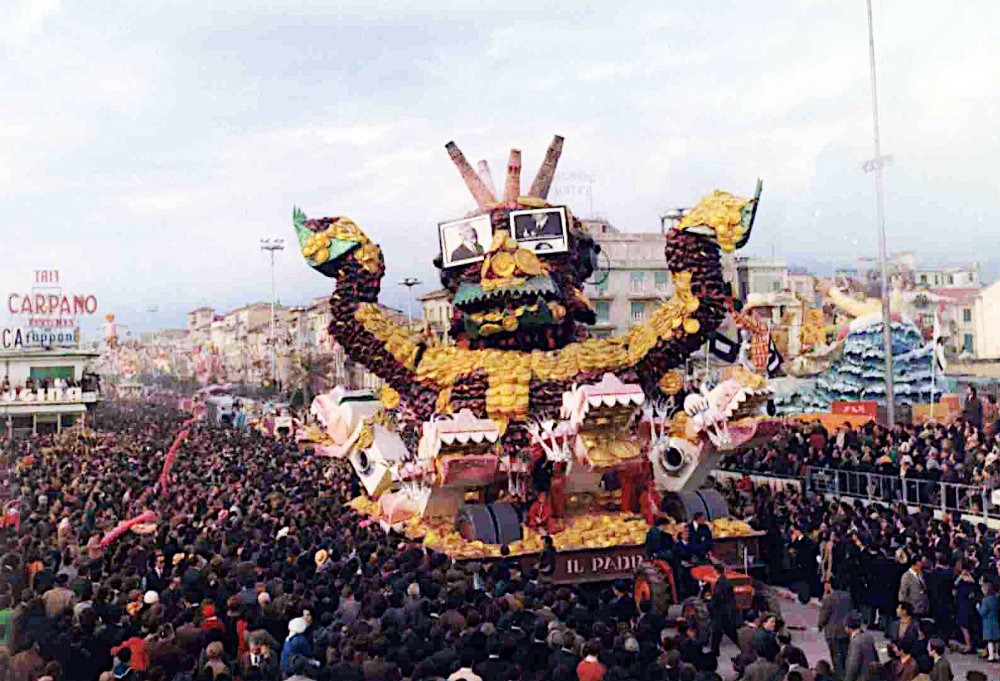 Il padrone di Giovanni Lazzarini e Oreste Lazzari - Carri grandi - Carnevale di Viareggio 1968