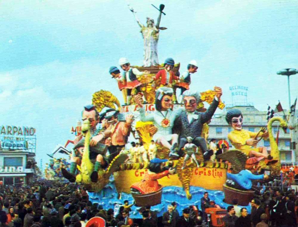 Nozze d’oro di Nilo Lenci - Carri grandi - Carnevale di Viareggio 1969