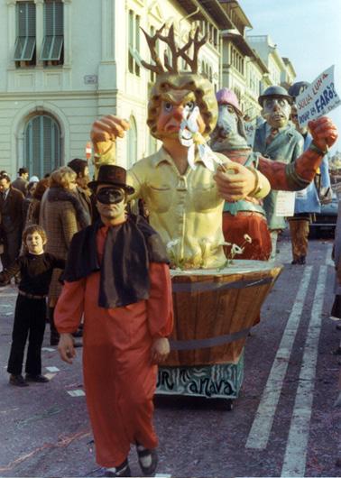 Siamo fatti per r...amare di Giuseppe Ghilarducci - Maschere Isolate - Carnevale di Viareggio 1971