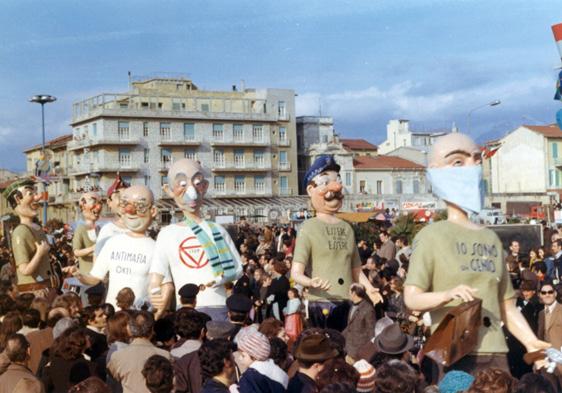 Cose di casa nostra di Fortunato Pardini - Mascherate di Gruppo - Carnevale di Viareggio 1972