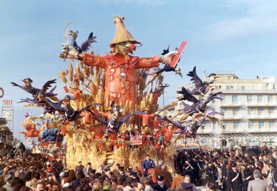 Lo spaventapasseri di Nilo Lenci - Carri grandi - Carnevale di Viareggio 1972