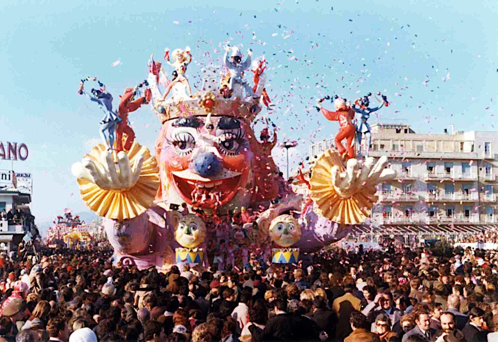 Carnevale scacciapensieri di Ademaro Musetti - Carri grandi - Carnevale di Viareggio 1973