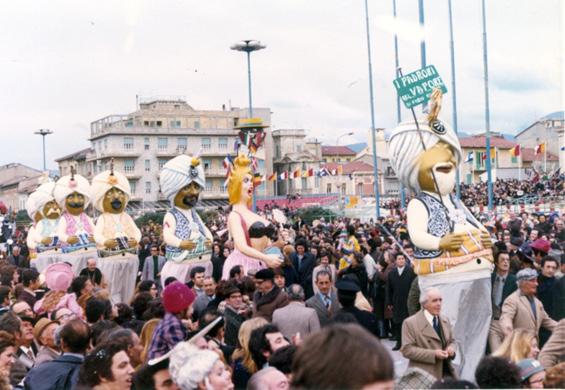 Il padrone del vapore di Fabio Romani - Mascherate di Gruppo - Carnevale di Viareggio 1974