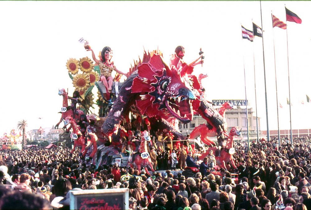 Ritorno alle origini di Nilo Lenci - Carri grandi - Carnevale di Viareggio 1974