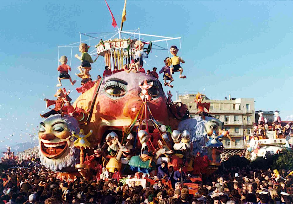 Giochi senza frontiere di Ademaro Musetti - Carri grandi - Carnevale di Viareggio 1975