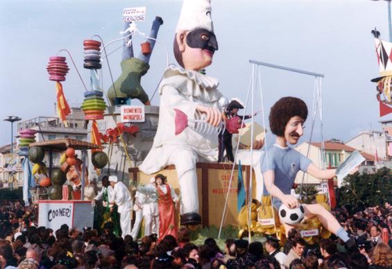 Ma dov’è questa crisi di Eros Canova - Carri piccoli - Carnevale di Viareggio 1976