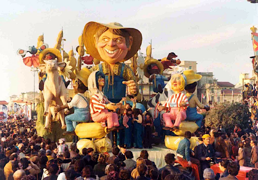 Noccioline americane di Eros Canova - Carri piccoli - Carnevale di Viareggio 1977