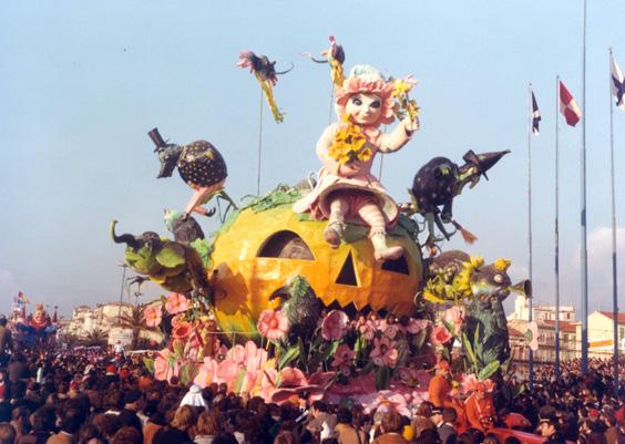 Vincere le paure di Nilo Lenci (prog. Antonio Possenti) - Carri grandi - Carnevale di Viareggio 1978