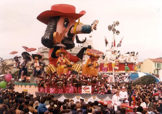 Cyrano de Bergerac di Davino Barsella - Carri piccoli - Carnevale di Viareggio 1980