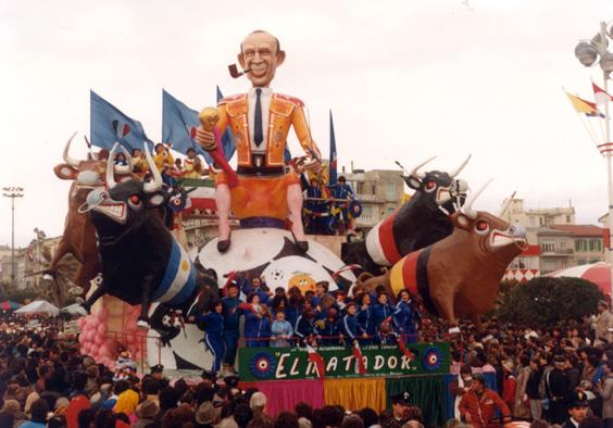 El matador di Eros Canova e Roberto Alessandrini - Carri piccoli - Carnevale di Viareggio 1983