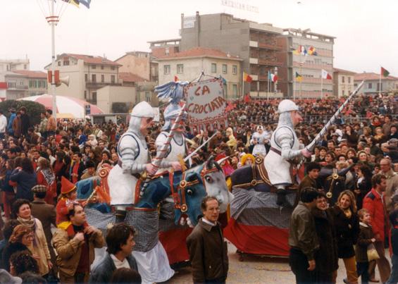 La crociata di Davino Barsella e Loris Lazzarini - Mascherate di Gruppo - Carnevale di Viareggio 1983