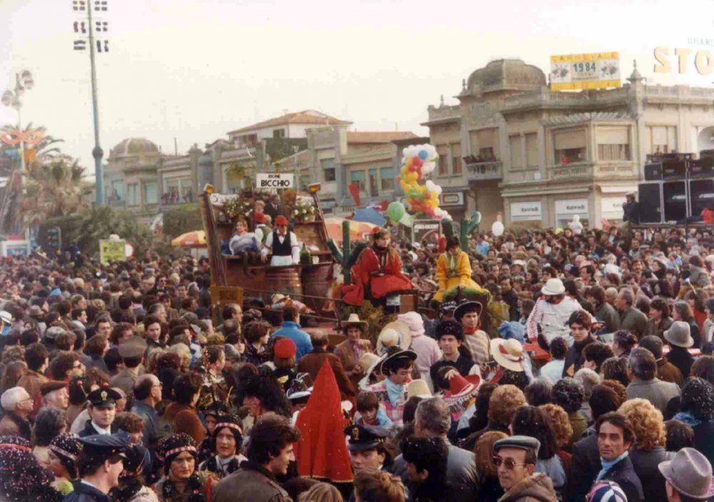 C’era una volta il west di Rione Bicchio - Palio dei Rioni - Carnevale di Viareggio 1984