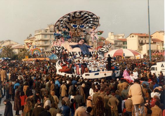 Il sogno di Fellini di Gilbert Lebigre e Corinne Roger - Carri piccoli - Carnevale di Viareggio 1984