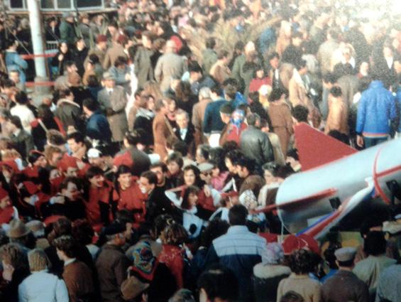 Maschere per la pace di Rione Comparini - Palio dei Rioni - Carnevale di Viareggio 1984