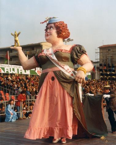 Miss carnevale di Gionata Francesconi - Maschere Isolate - Carnevale di Viareggio 1984