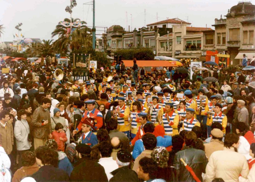 Bentornata Libecciata di Rione Varignano - Palio dei Rioni - Carnevale di Viareggio 1985