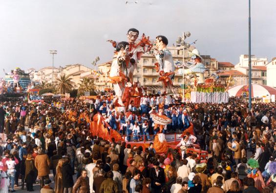 Che la dritta via era smarrita di Giovanni Strambi e Guidobaldo Francesconi - Carri piccoli - Carnevale di Viareggio 1985