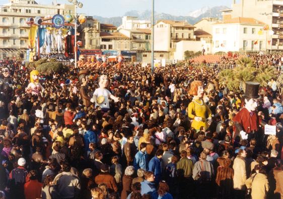 Quelli della notte di Loris Lazzarini - Mascherate di Gruppo - Carnevale di Viareggio 1986