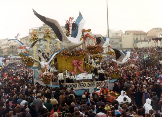 Carro Floreale di Mercato Fiori Viareggio (coord. Regolo Micheli) - Fuori Concorso - Carnevale di Viareggio 1987