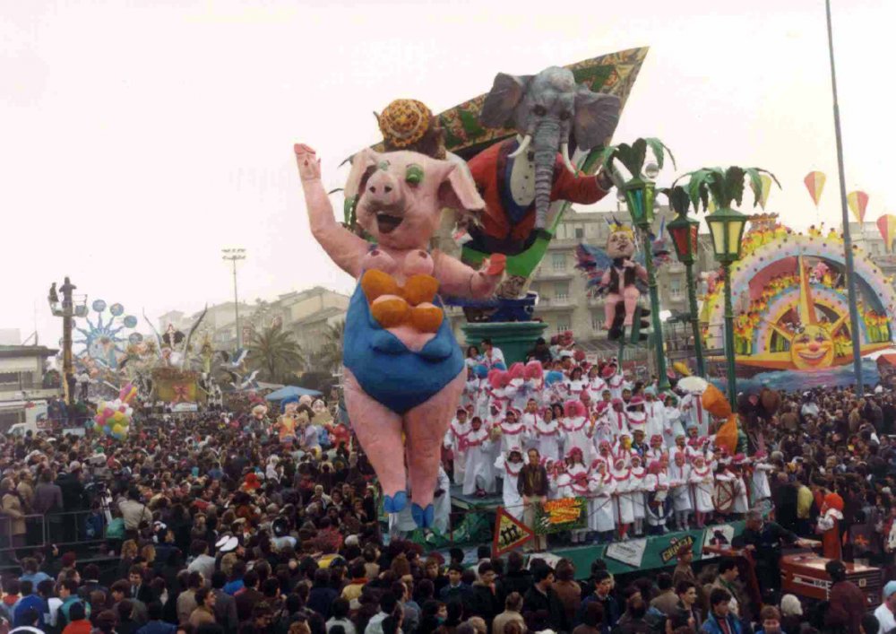 Giungla di mezzanotte di Gilbert Lebigre e Corinne Roger - Carri grandi - Carnevale di Viareggio 1987