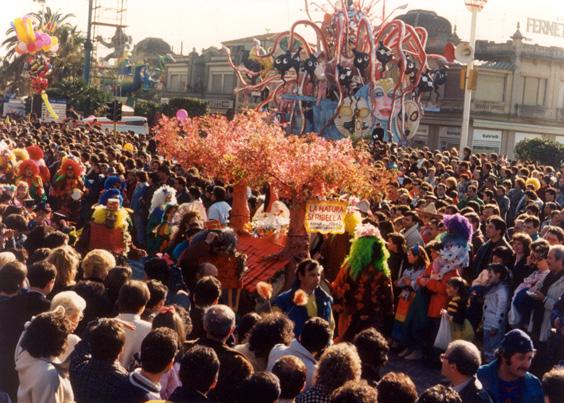 La natura si ribella di Rione Migliarina - Palio dei Rioni - Carnevale di Viareggio 1988