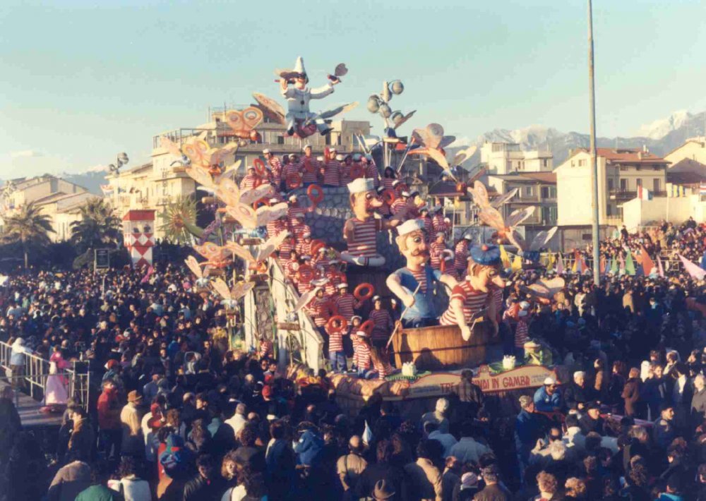 Tre marinai in gamba di Rione Vecchia Viareggio - Fuori Concorso - Carnevale di Viareggio 1988