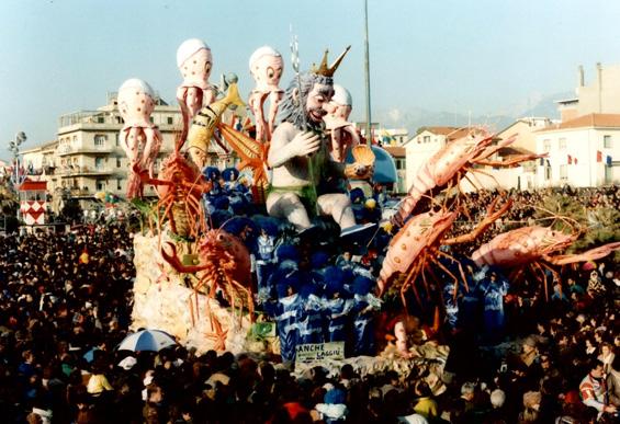 Anche laggiù di Mario Neri (cons. Giuseppe Palmerini) - Carri piccoli - Carnevale di Viareggio 1989