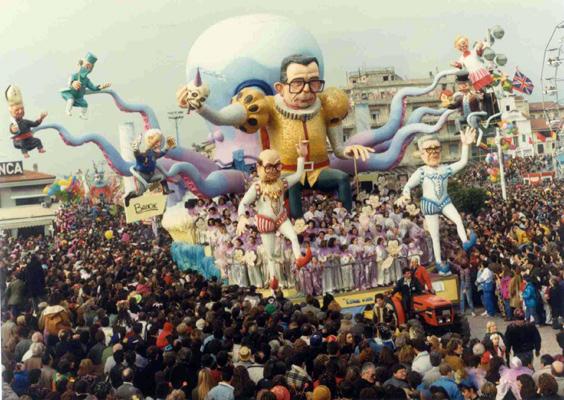 Essere o non essere di Roberto Alessandrini - Carri grandi - Carnevale di Viareggio 1990