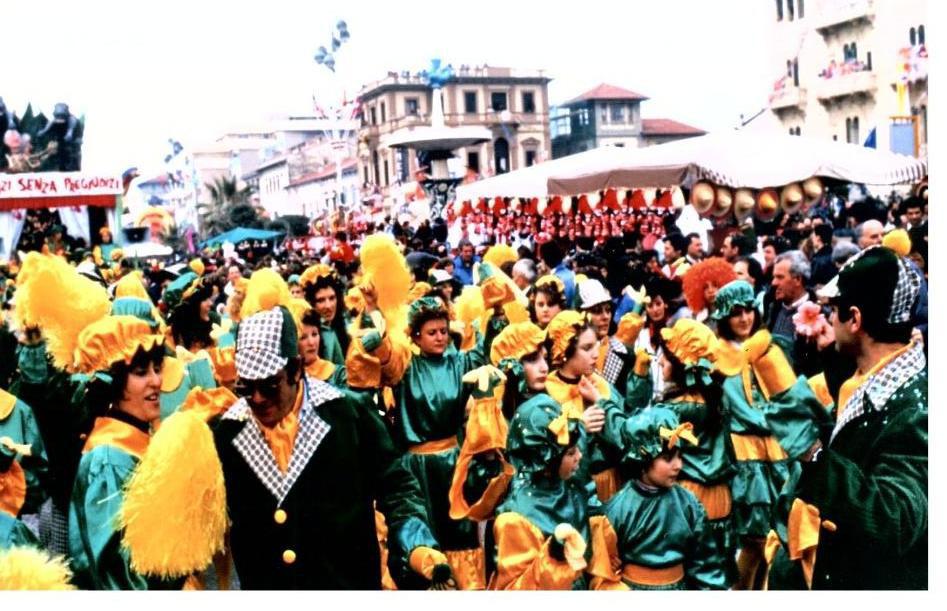 Vizi senza pregiudizi di Rione Quattro Venti - Palio dei Rioni - Carnevale di Viareggio 1990