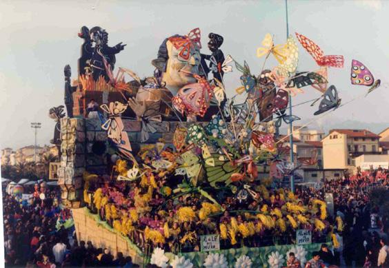 Aldilà del muro di Arnaldo Galli - Carri grandi - Carnevale di Viareggio 1991