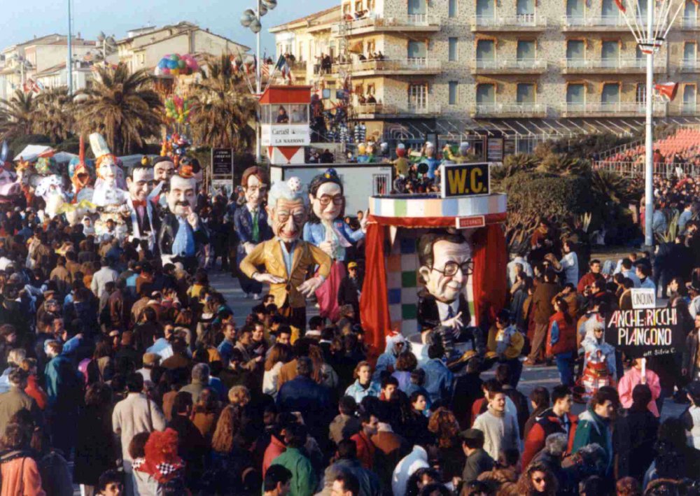 Anche i ricchi piangono di Umberto e Stefano Cinquini - Mascherate di Gruppo - Carnevale di Viareggio 1991