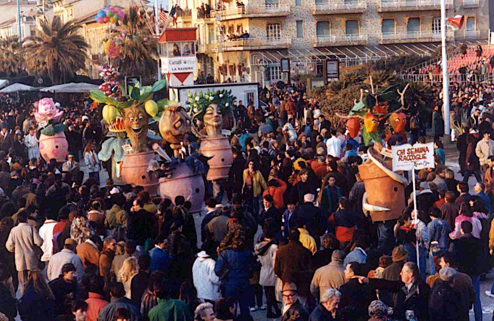 Chi semina, raccoglie di Marzia Etna - Mascherate di Gruppo - Carnevale di Viareggio 1991