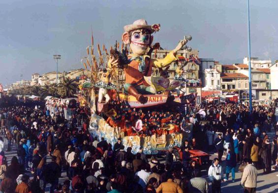 Vinca il buonsenso di Giovanni e Stefano Strambi - Carri piccoli - Carnevale di Viareggio 1991