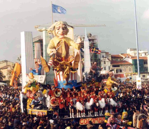 Colombo ‘92 di Piero Farnocchia - Carri piccoli - Carnevale di Viareggio 1992