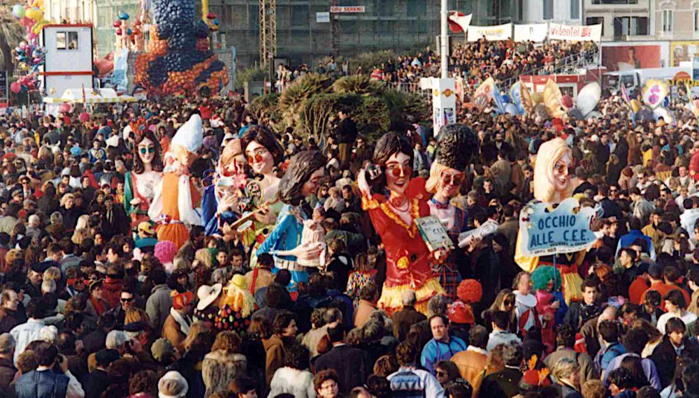 Occhio alle c.e.e. di Roberto Musetti - Mascherate di Gruppo - Carnevale di Viareggio 1992