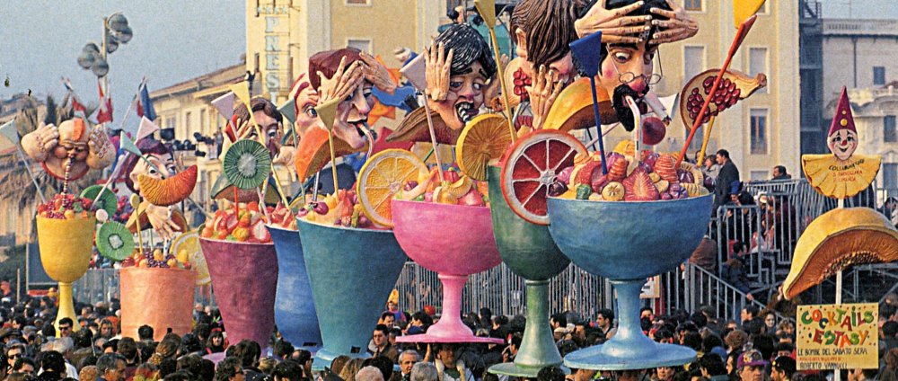 Cocktail estasy di Roberto Vannucci - Mascherate di Gruppo - Carnevale di Viareggio 1993