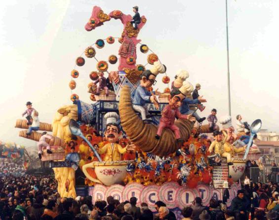 Dolce Italia di Michele Canova - Carri piccoli - Carnevale di Viareggio 1993