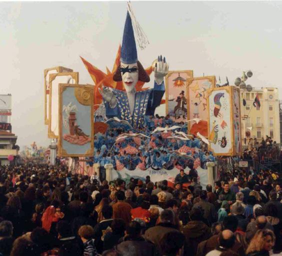 Fantasia di Giovanni Maggini - Carri grandi - Carnevale di Viareggio 1993