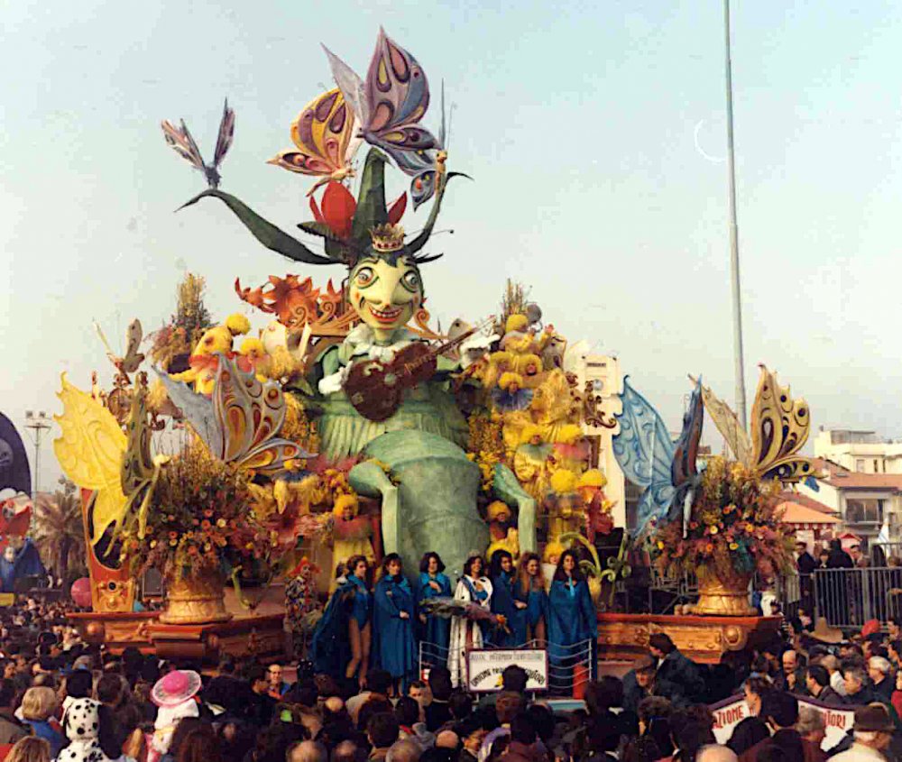 Tornerà la Primavera? di Rione Migliarina - Fuori Concorso - Carnevale di Viareggio 1993