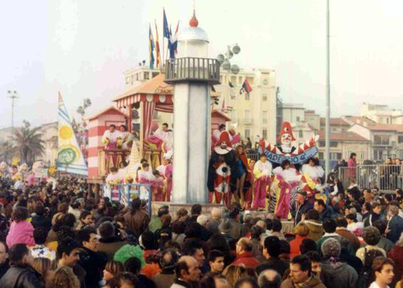 Viareggio è... di Rione Vecchia Viareggio - Fuori Concorso - Carnevale di Viareggio 1993